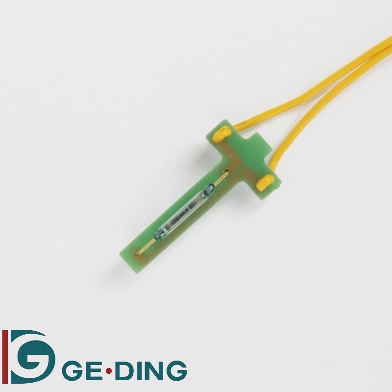 PCB 安裝型接近開關